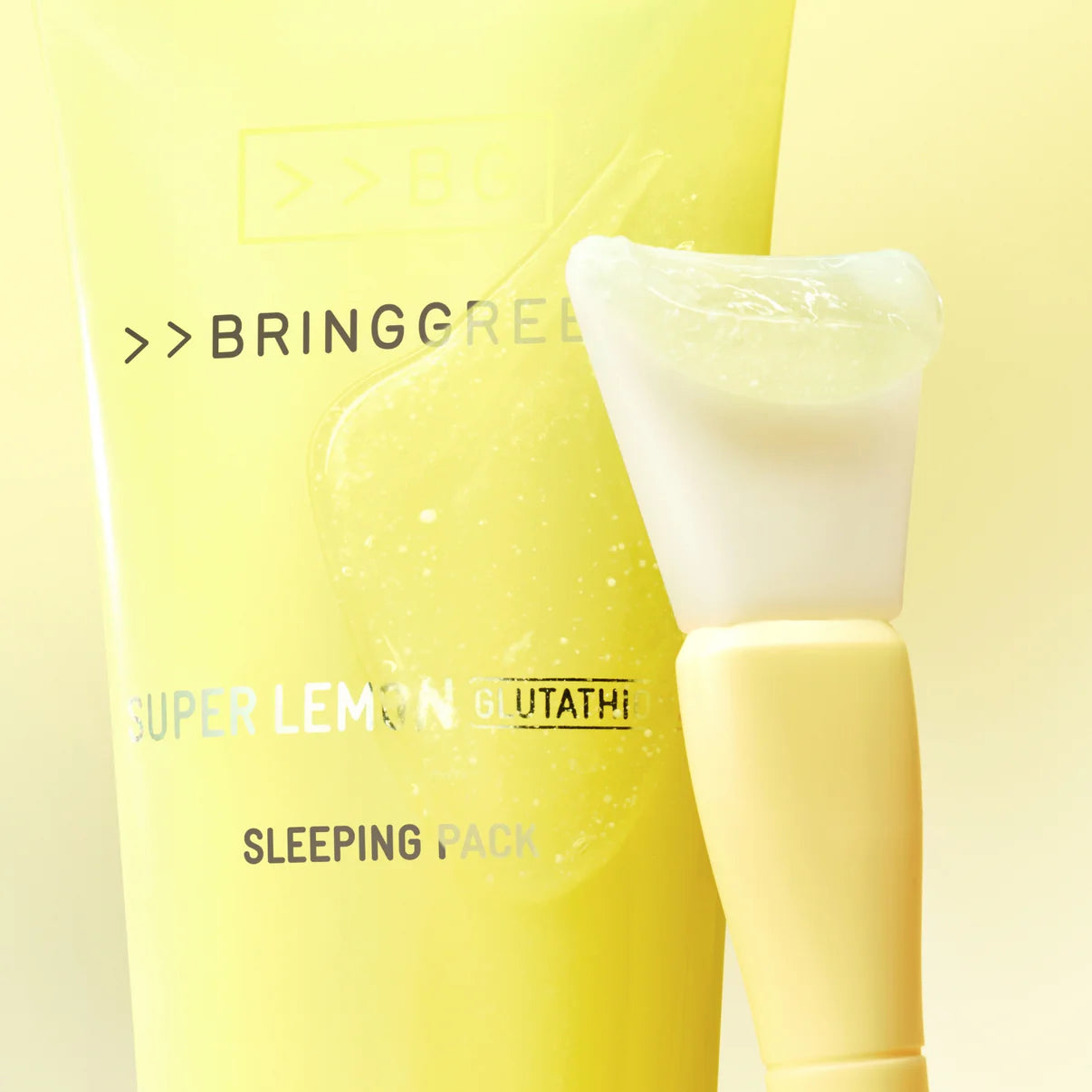 BRINGGREEN Super Lemon Glutathione Sleeping Pack – vitamin-rich overnight gel mask with Jeju lemon and glutathione to brighten and hydrate tired skin.