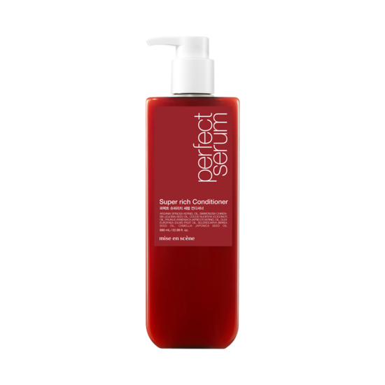 680ml golden bottle of Mise-en-scène Perfect Super Rich Serum Conditioner for damaged, dry hair