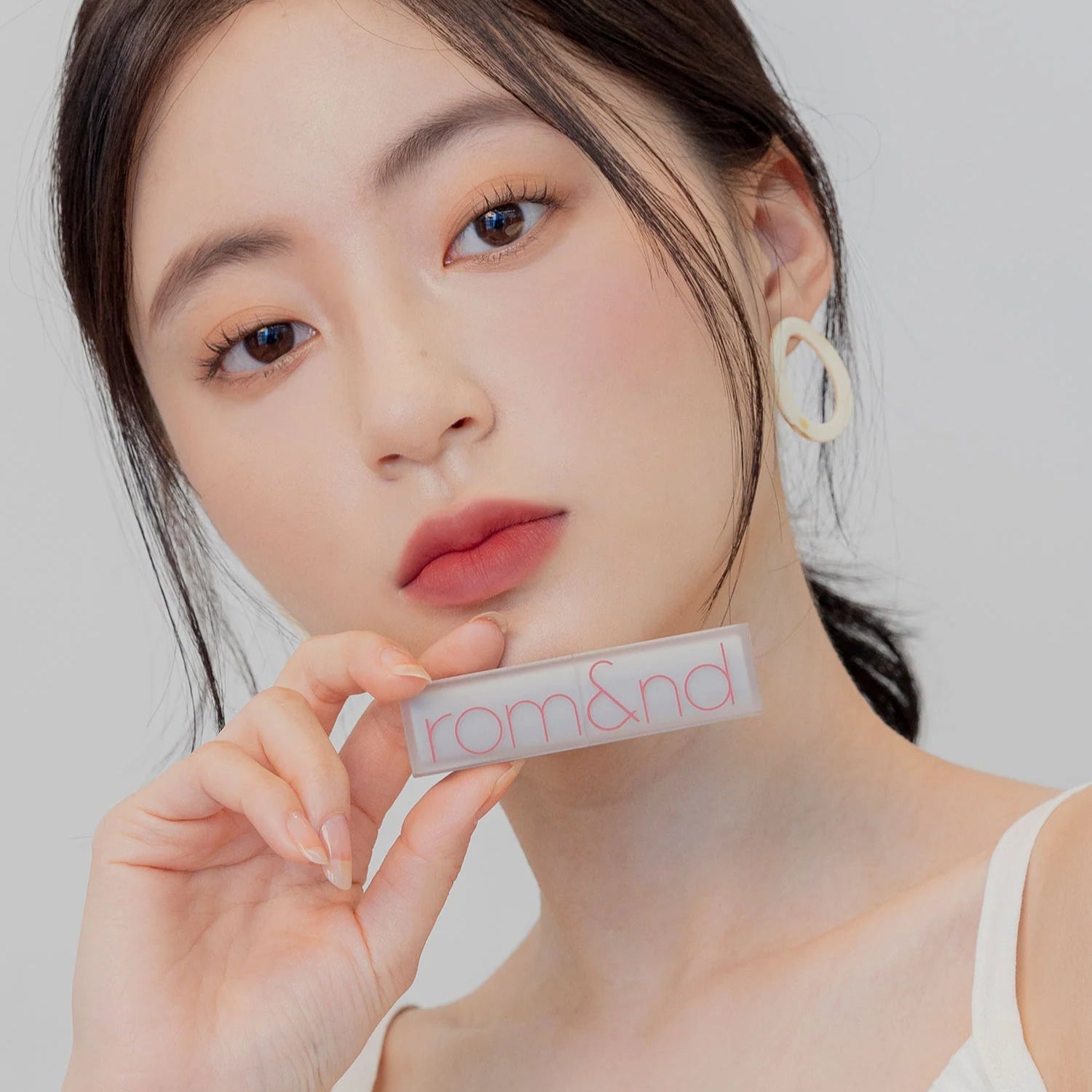 Barra de labios mate rom&amp;nd Zero