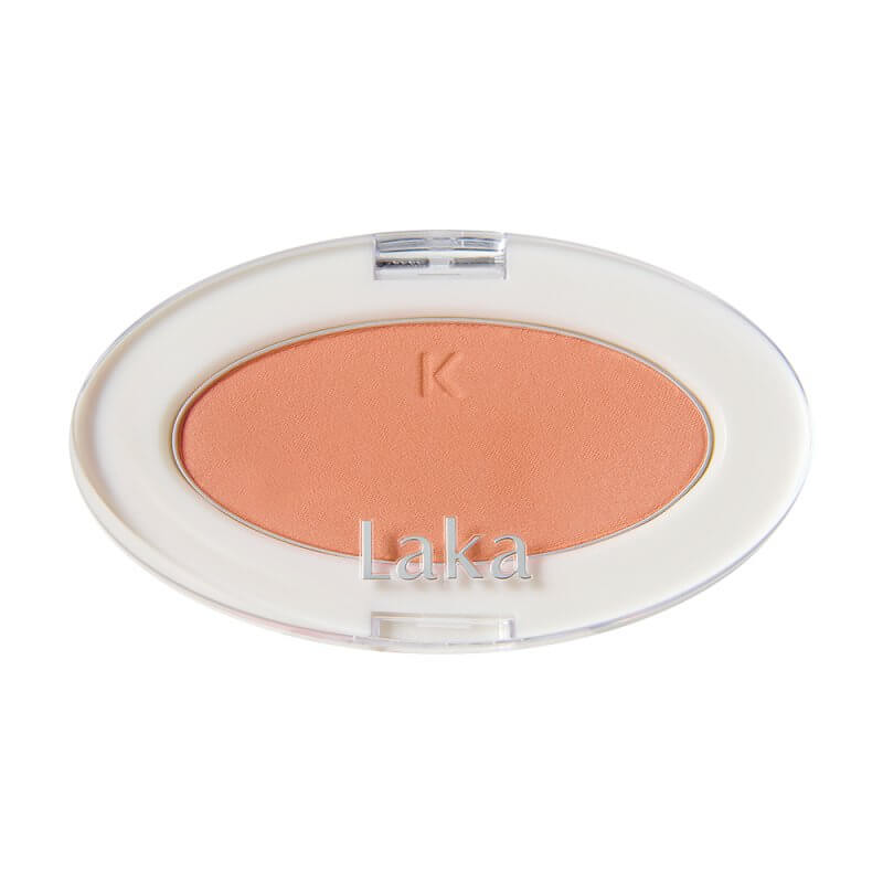Laka Love Silk Blush in warm pink shade, featuring fine pearls for a radiant complexion.